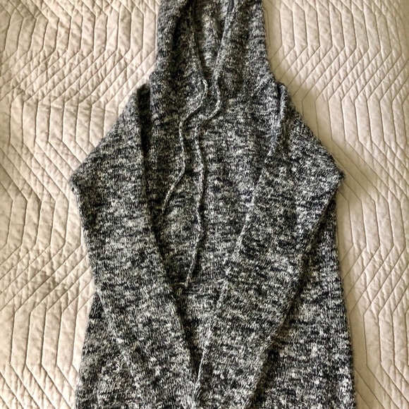 J. Crew • Marled Pullover Hoodie - Picture 2 of 3